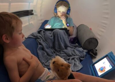 kids in hyperbaric chamber